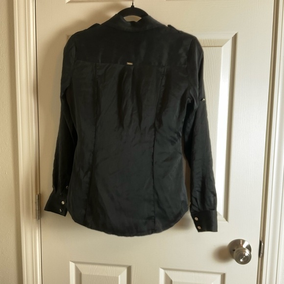 White House/Black Market Silk Stretch Top
Size 2 - Picture 9 of 11